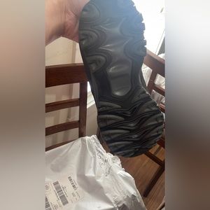 New sketcher sneakers never worn extra wide still in box with tags